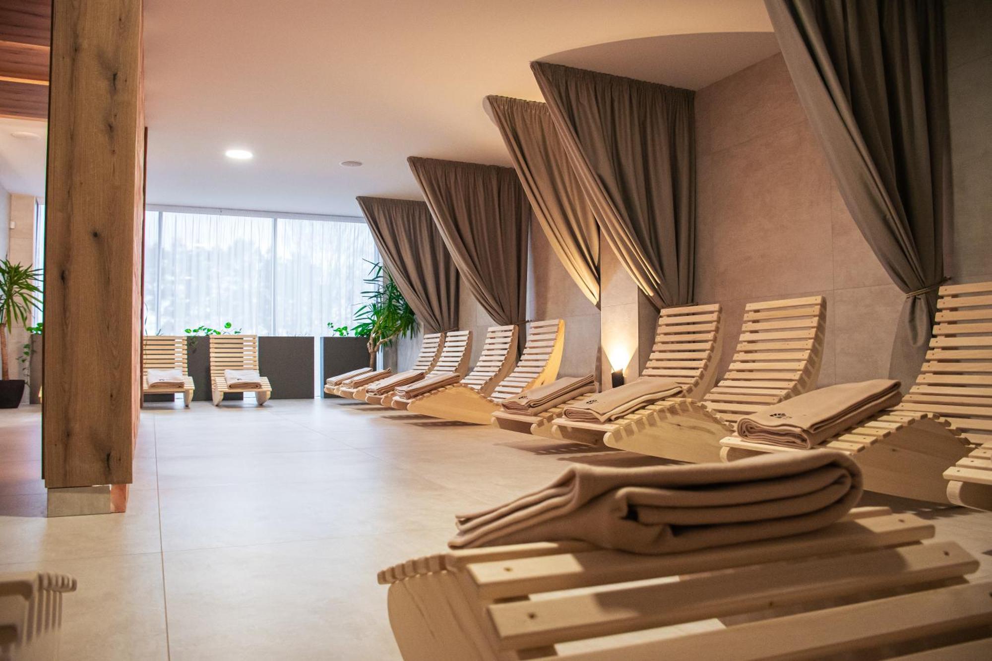 Rm Hotel Wellness & Congress Prievidza Exteriér fotografie