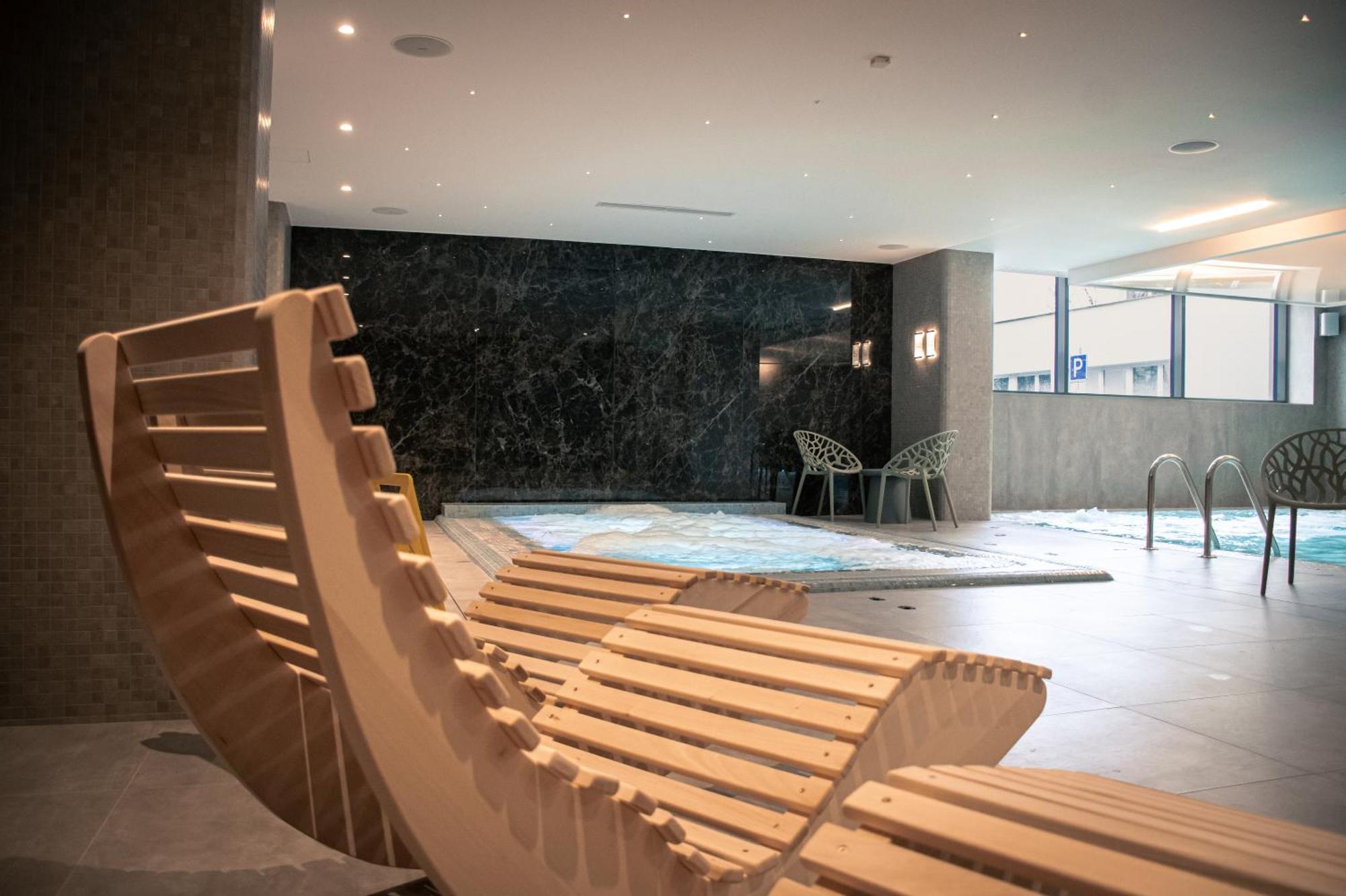 Rm Hotel Wellness & Congress Prievidza Exteriér fotografie