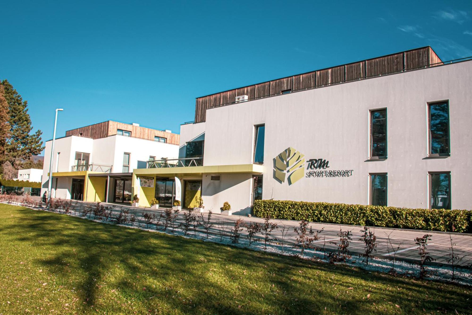 Rm Hotel Wellness & Congress Prievidza Exteriér fotografie